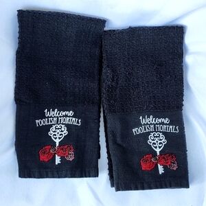 2 Embroidered Hand Towels
